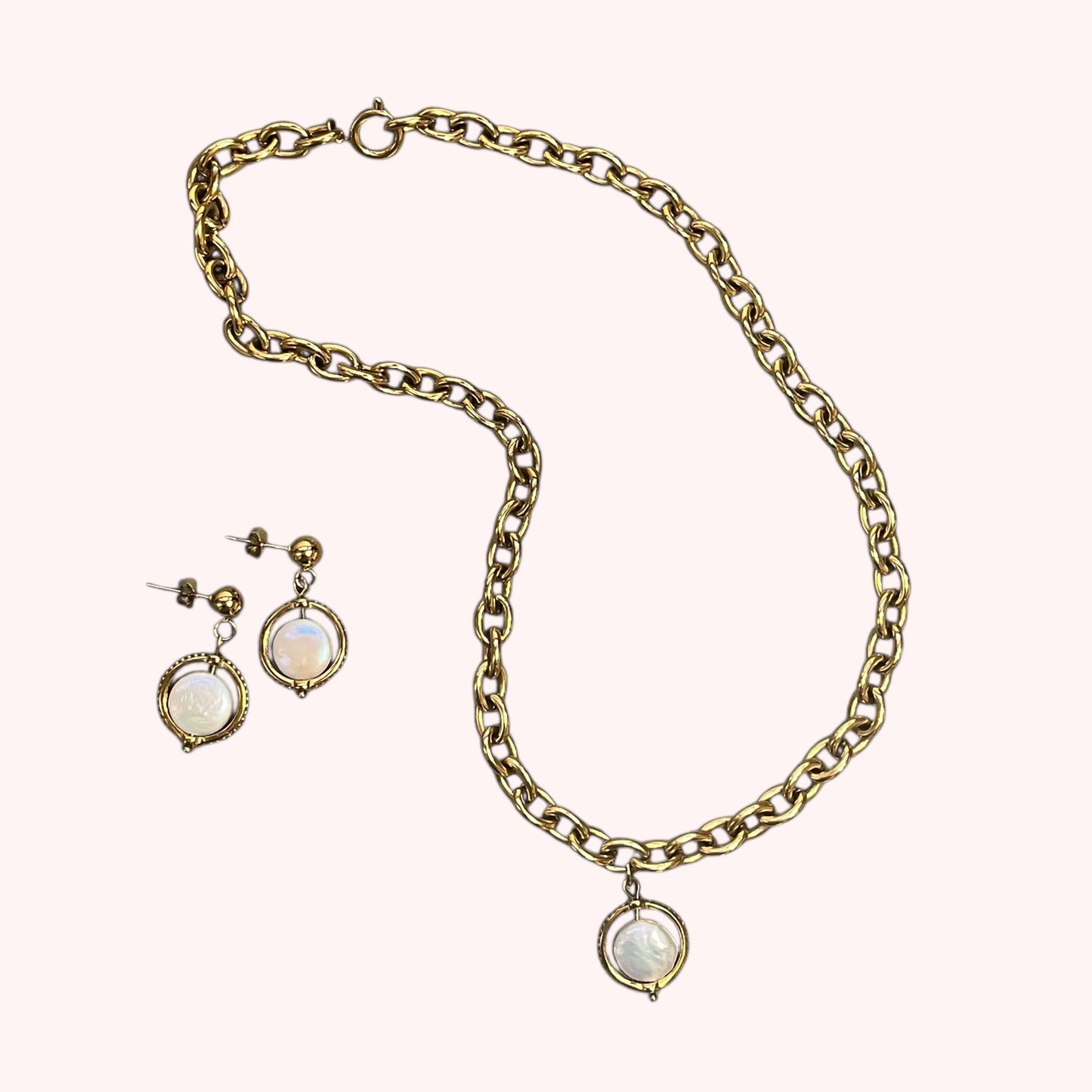 COLLIER HONEYMOON