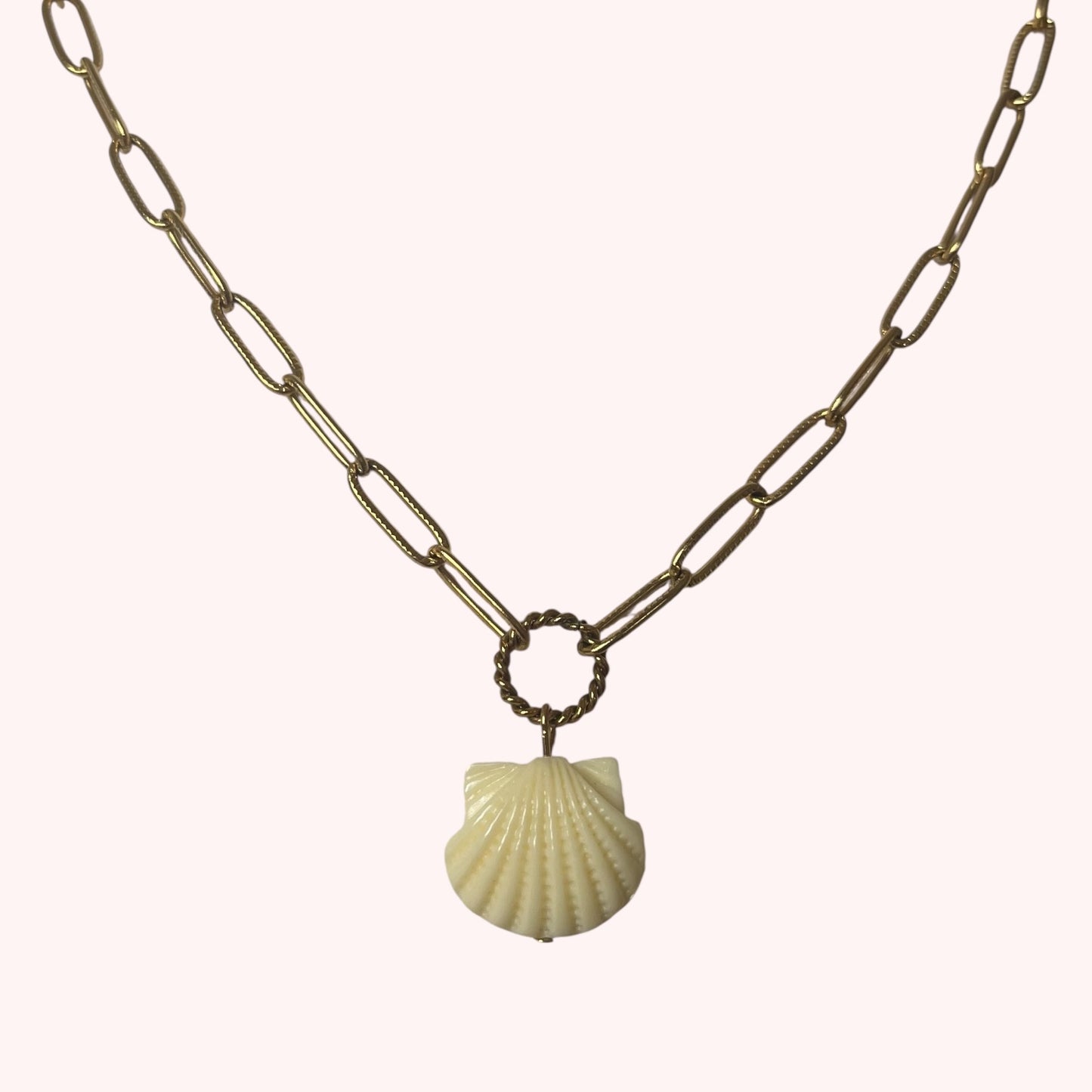 COLLIER SHELL ME MORE