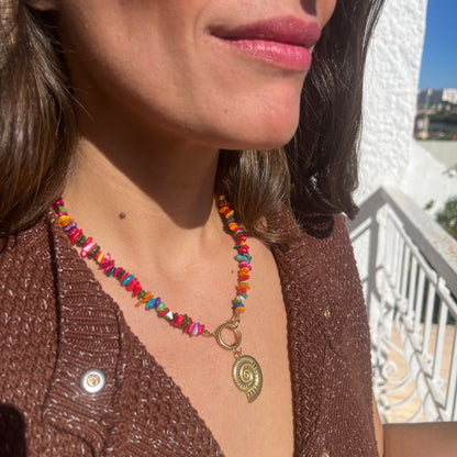 COLLIER CHIPS COQUILLAGE